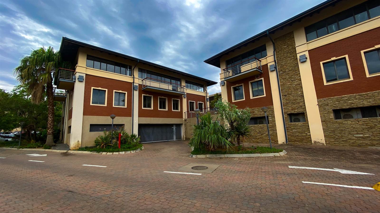 231  m² Commercial space in Sunninghill photo number 17