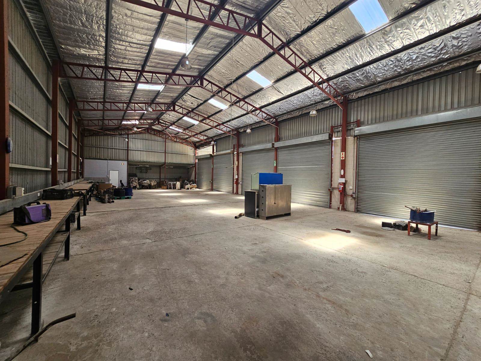 970  m² Industrial space in Strand Central photo number 3
