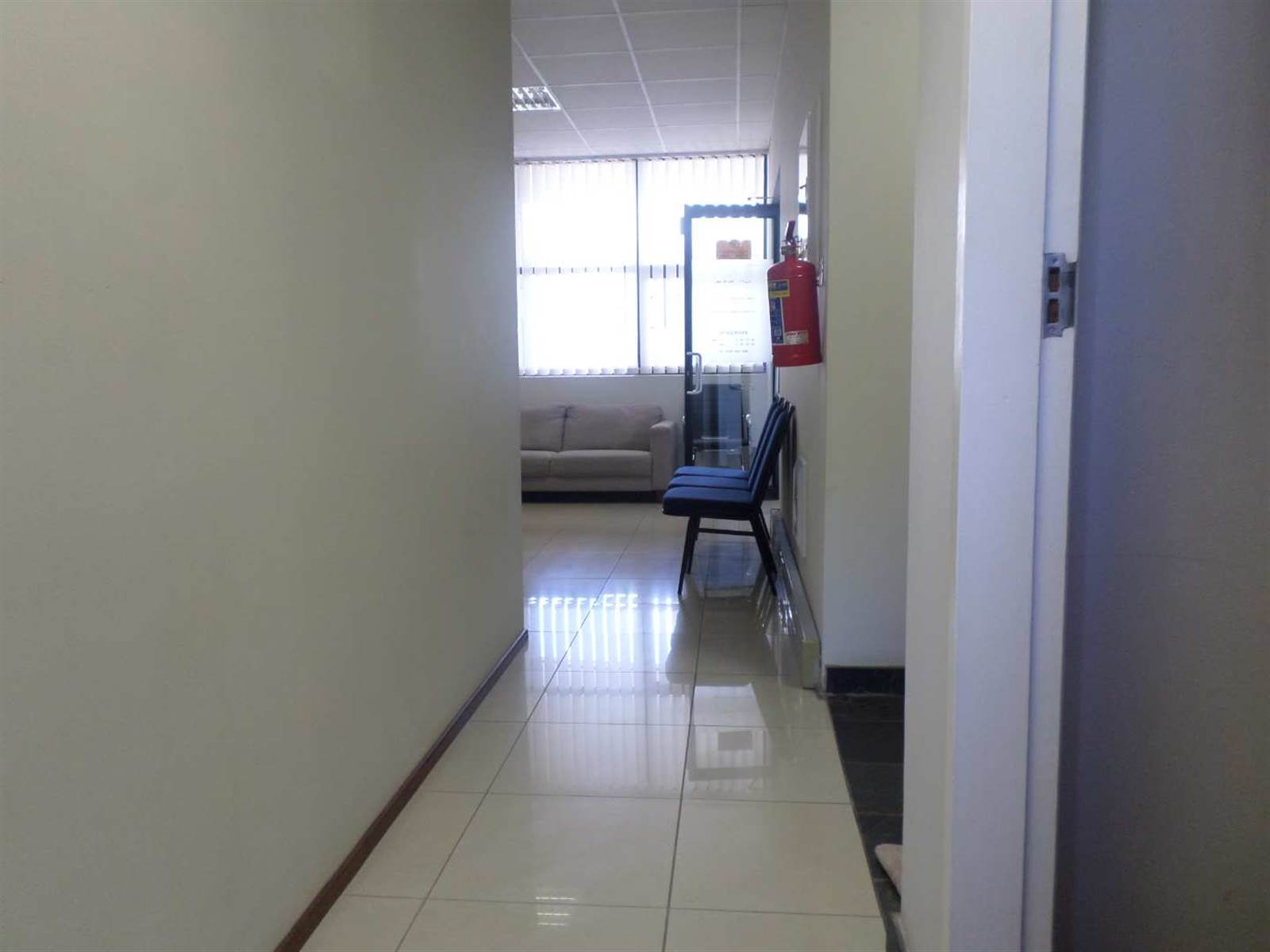 97  m² Office Space in Ballito photo number 15