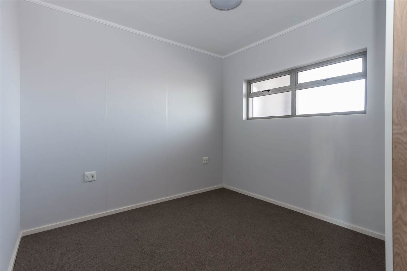 2 Bed Apartment in Claremont Upper photo number 11