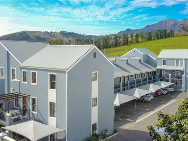 2 Bedroom Apartment