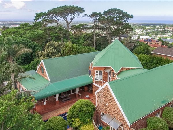 5 Bedroom House 5 Bedroom House