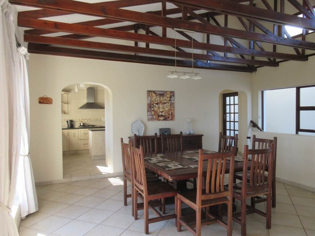 4 Bed House in Port Alfred photo number 7