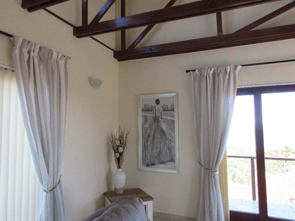 4 Bed House in Port Alfred photo number 24