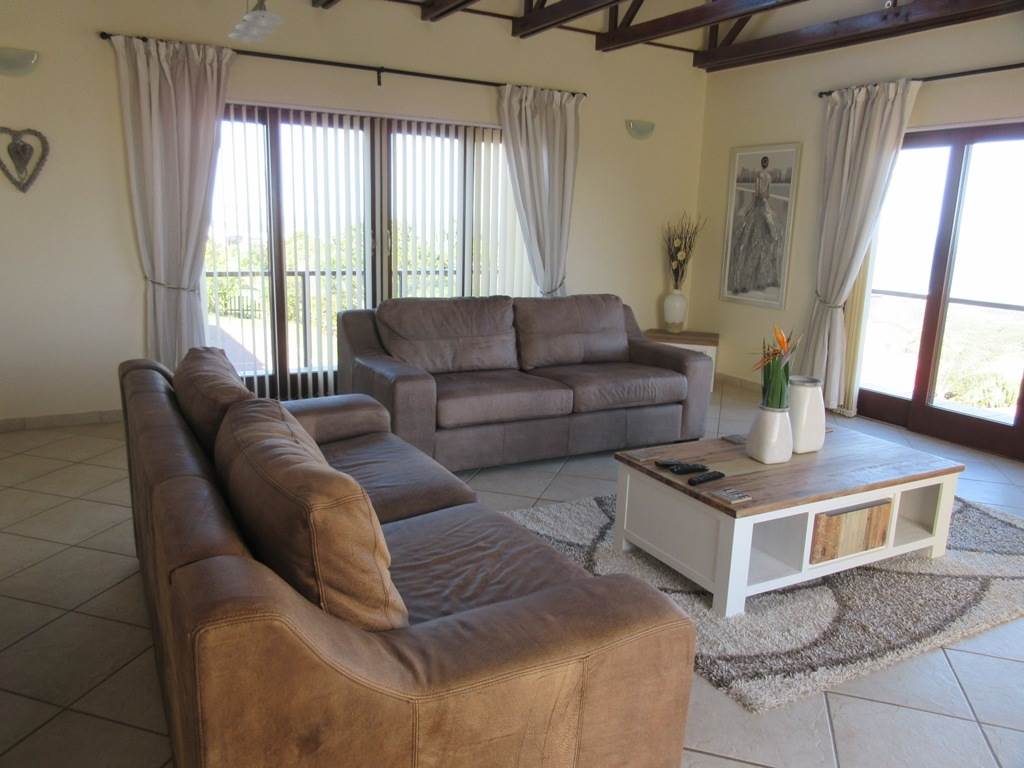 4 Bed House in Port Alfred photo number 19
