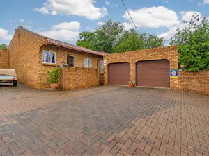 3 Bed Townhouse in Lambton
