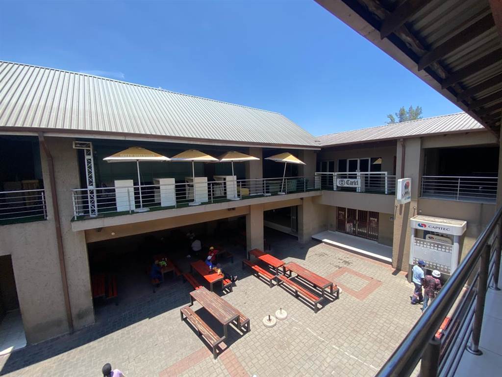 2000  m² Commercial space in Diepkloof photo number 2