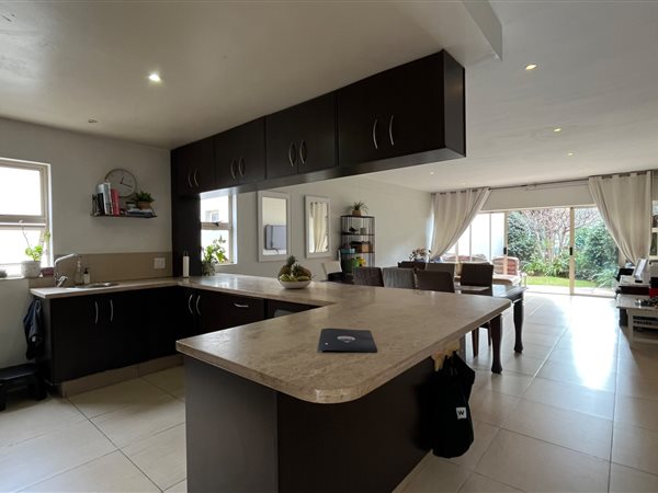 3 Bedroom Apartment 3 Bedroom Apartment