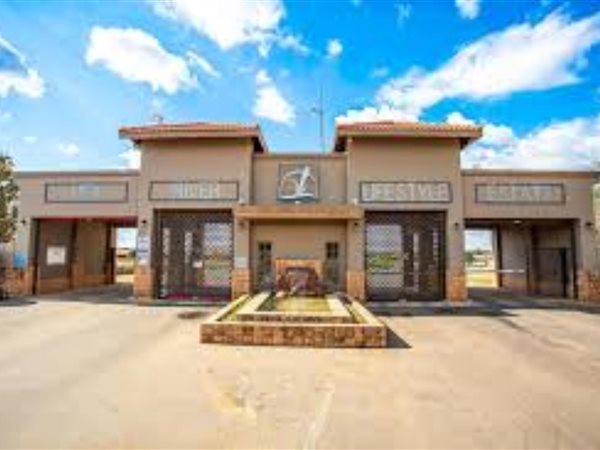 3 Bedroom House 3 Bedroom House