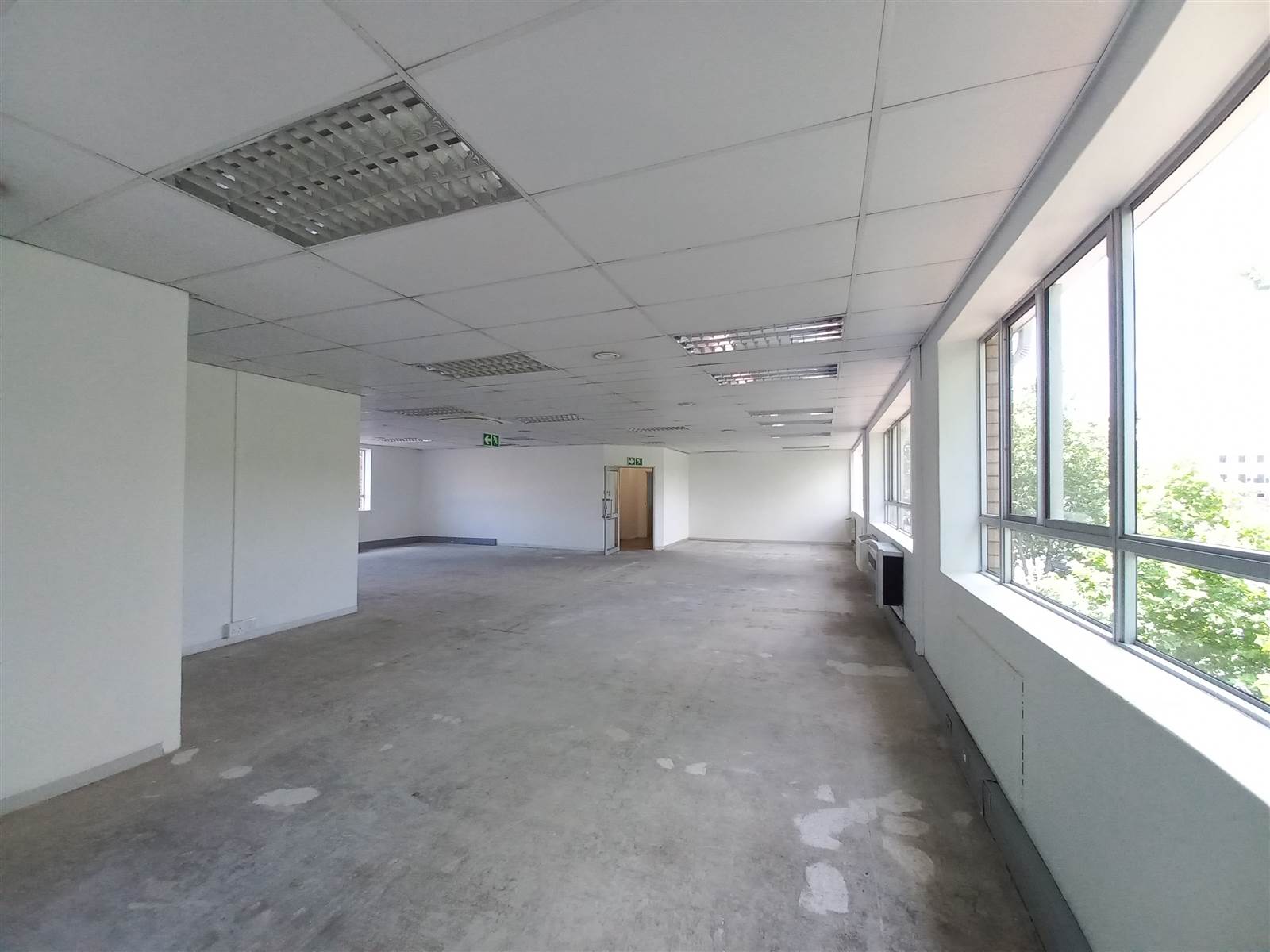 162  m² Commercial space in Tyger Valley photo number 6