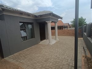 4 Bed House in Cullinan