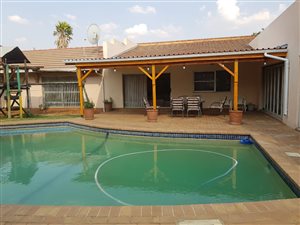 4 Bed House in Selcourt