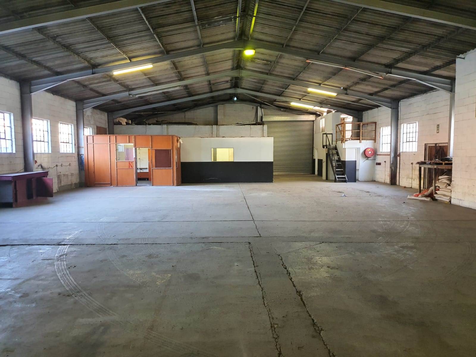 554  m² Industrial space in Sidwell photo number 1
