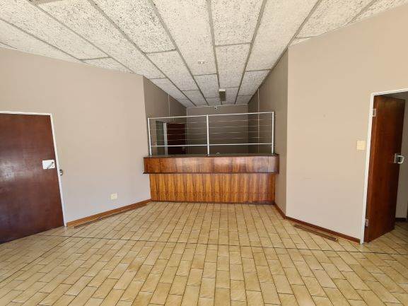 1527  m² Office Space in Kimberley Central photo number 18