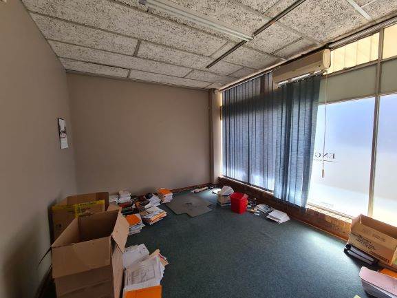 1527  m² Office Space in Kimberley Central photo number 19