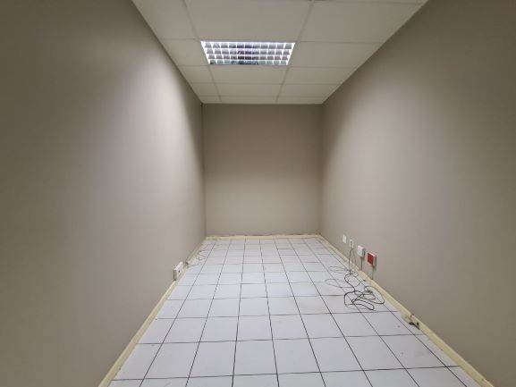 1527  m² Office Space in Kimberley Central photo number 12