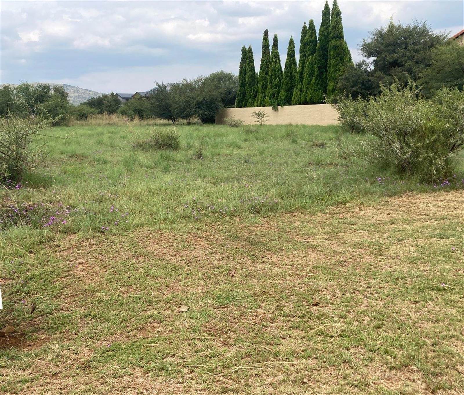 1372 m² Land available in Melodie photo number 3