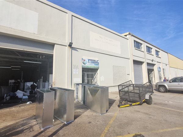 1 290  m² Industrial space