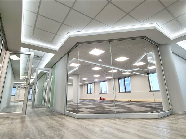 155  m² Office Space