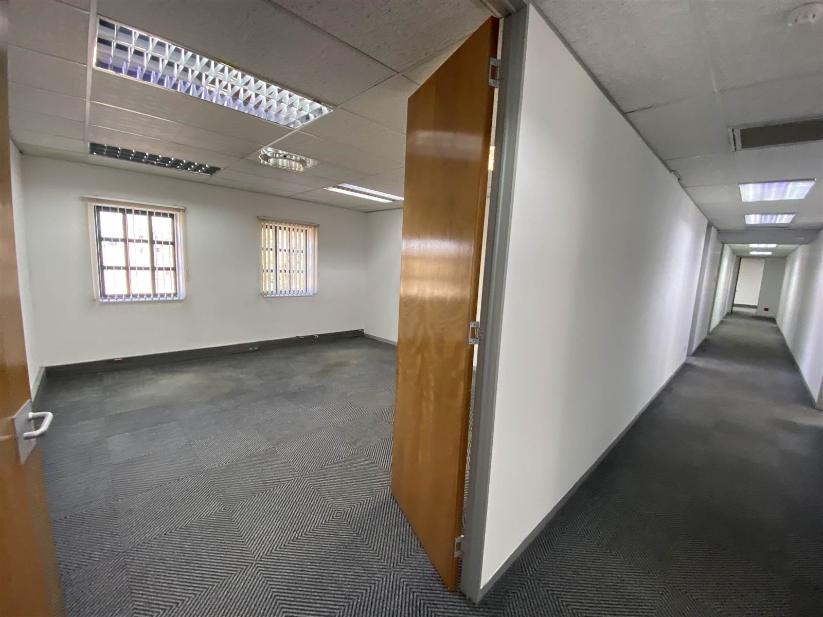 3790  m² Commercial space in Sunninghill photo number 18