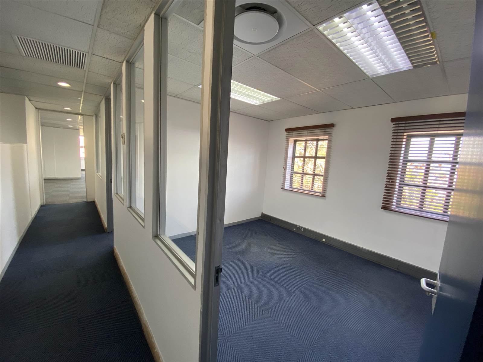 3790  m² Commercial space in Sunninghill photo number 24