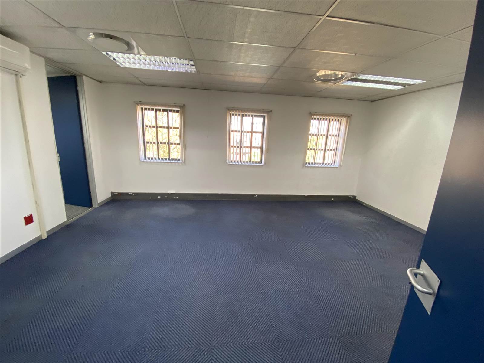 3790  m² Commercial space in Sunninghill photo number 22