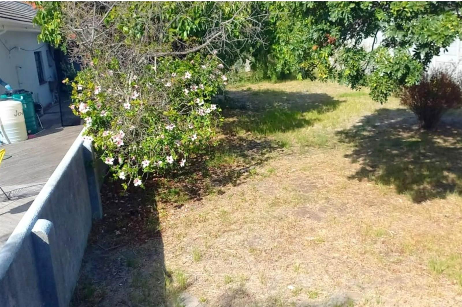 423 m² Land available in Claremont photo number 3