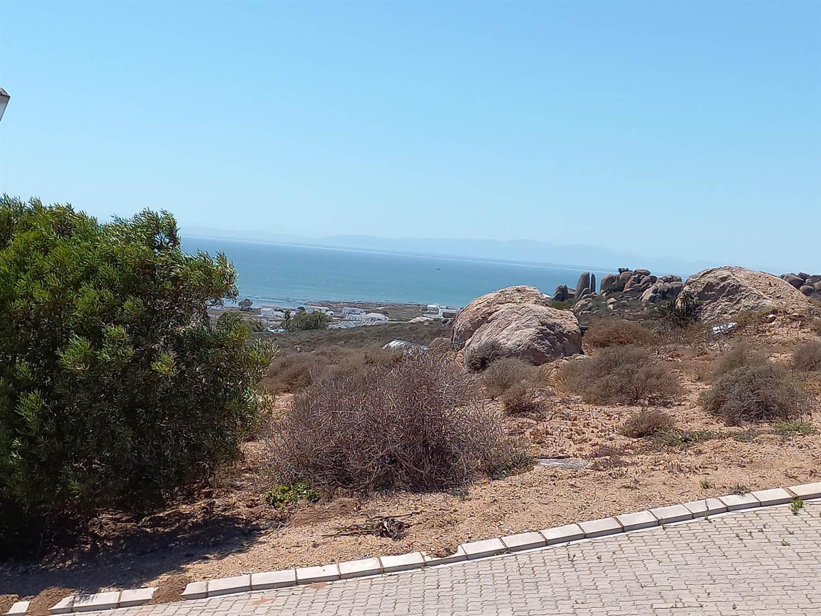 630 m² Land available in Da Gama Bay photo number 5