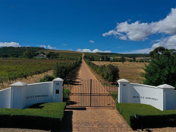 7 674 m² Land