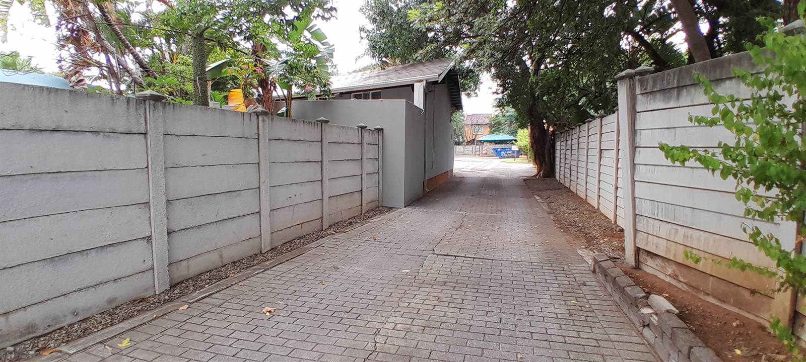 408  m² Commercial space in Rustenburg Central photo number 10