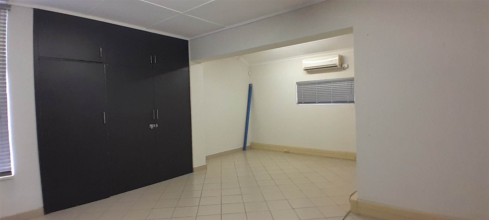 408  m² Commercial space in Rustenburg Central photo number 22
