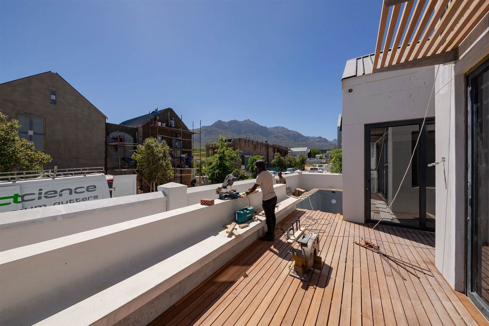 4 Bed House in Paradyskloof photo number 17