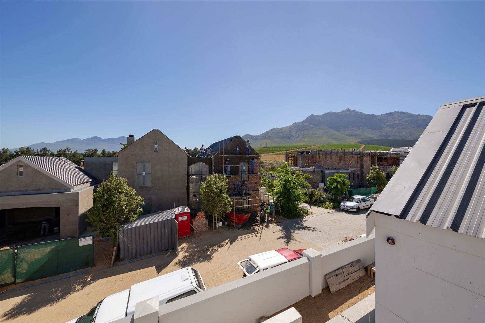 4 Bed House in Paradyskloof photo number 25