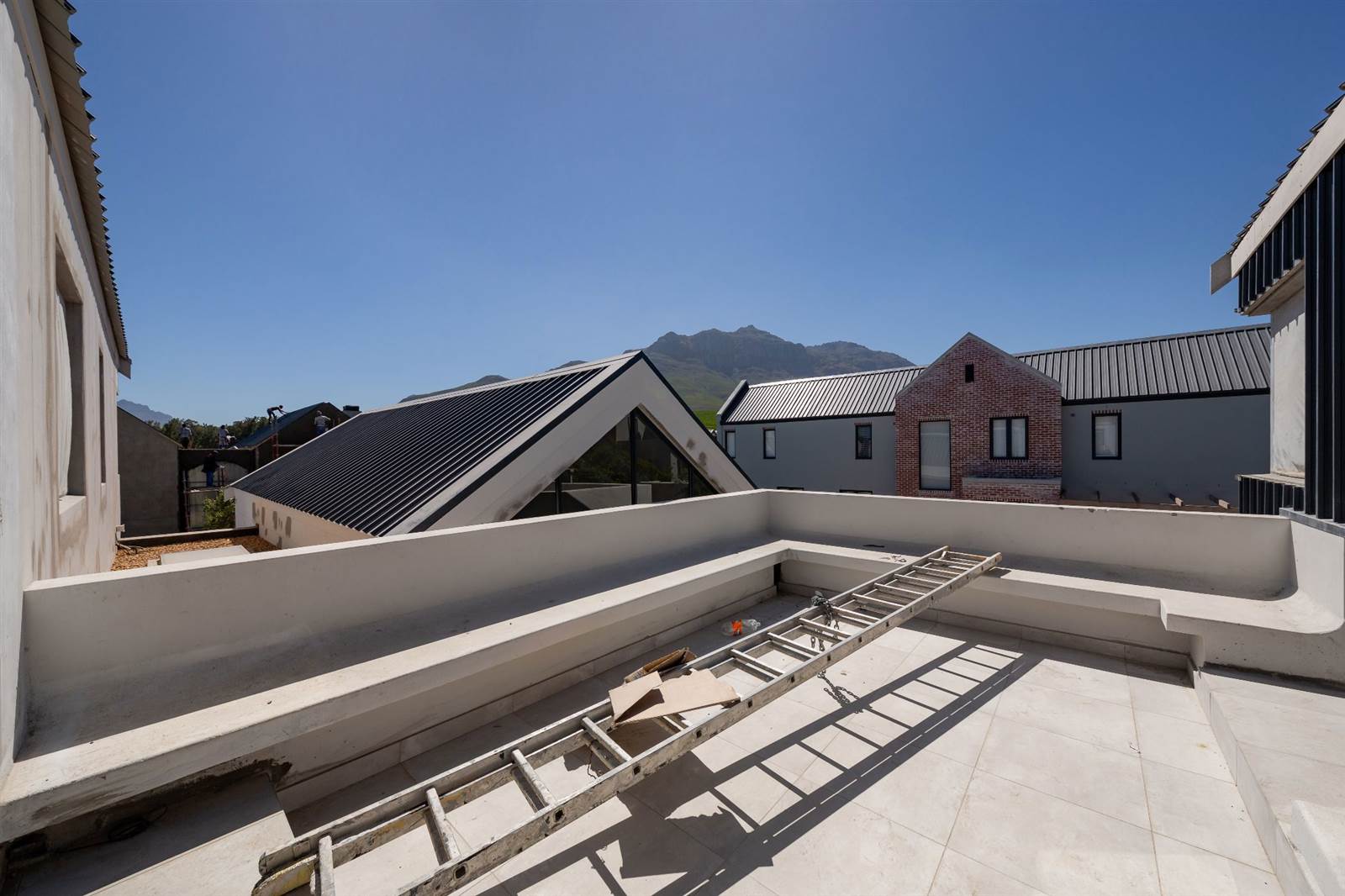 4 Bed House in Paradyskloof photo number 21