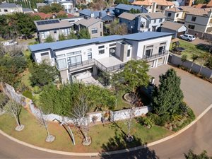 5 Bed House in Midlands Estate