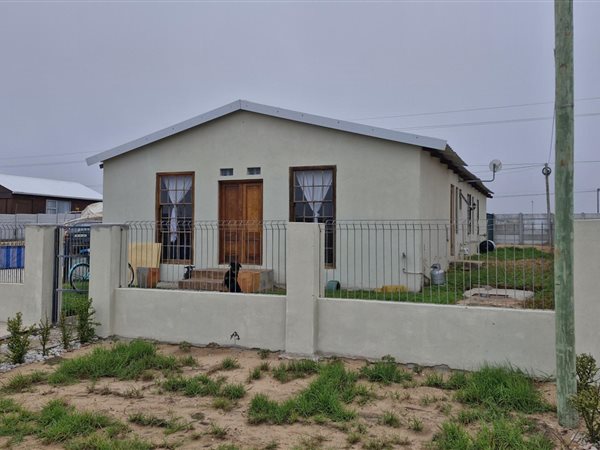 3 Bed House in Lamberts Bay