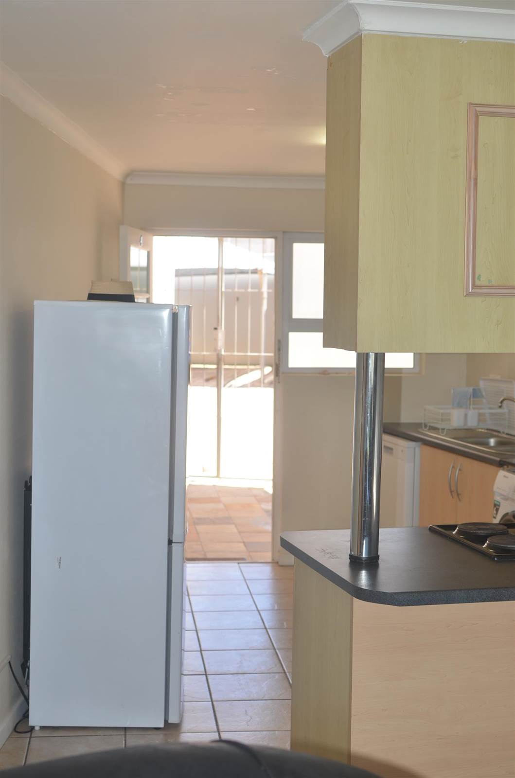 2 Bed Apartment in Jeffreys Bay photo number 22
