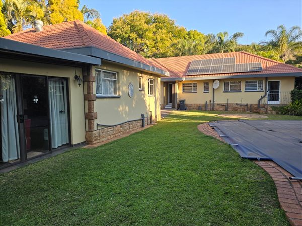 3 Bedroom House 3 Bedroom House