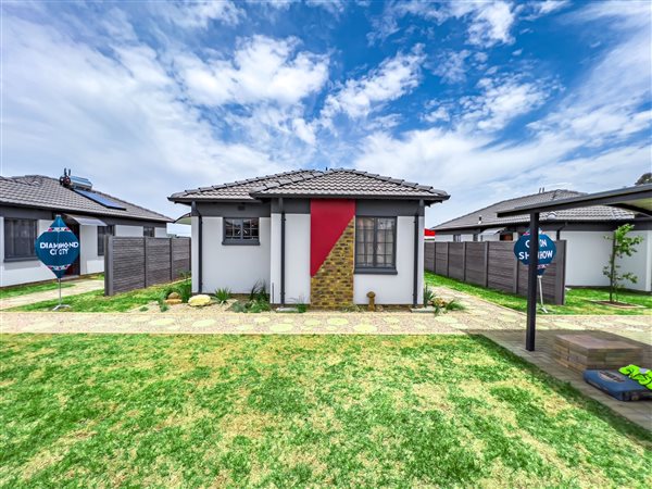 3 Bedroom House 3 Bedroom House