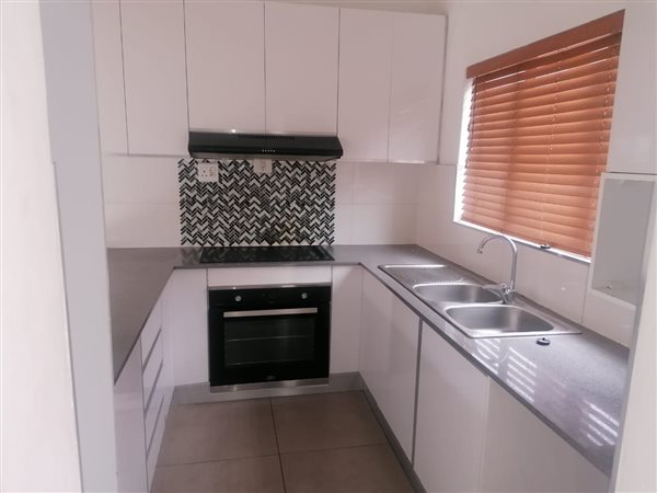 2 Bedroom Duplex 2 Bedroom Duplex