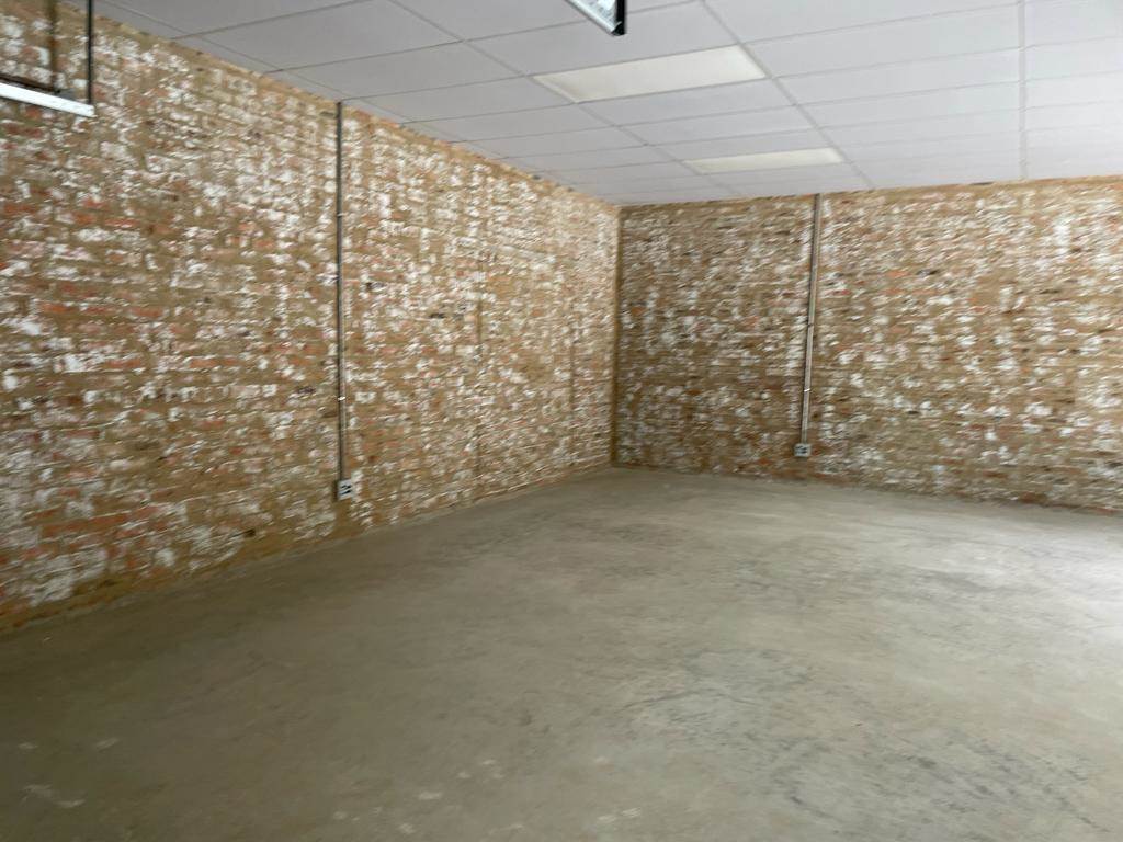 71  m² Commercial space in Halfway House photo number 8