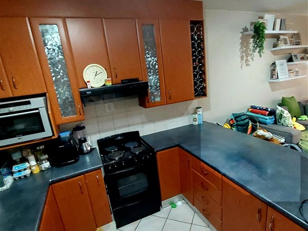 2 Bedroom House 2 Bedroom House
