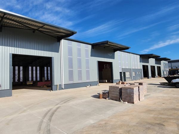 474  m² Industrial space