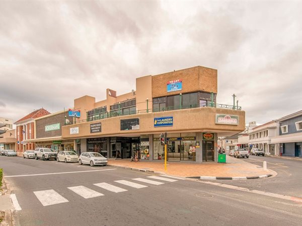 320 m² Commercial space 320 m² Commercial space