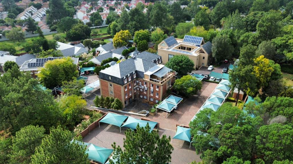 1289  m² Commercial space in Bryanston photo number 4
