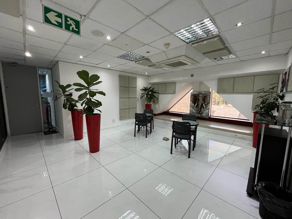 1289  m² Commercial space in Bryanston photo number 24