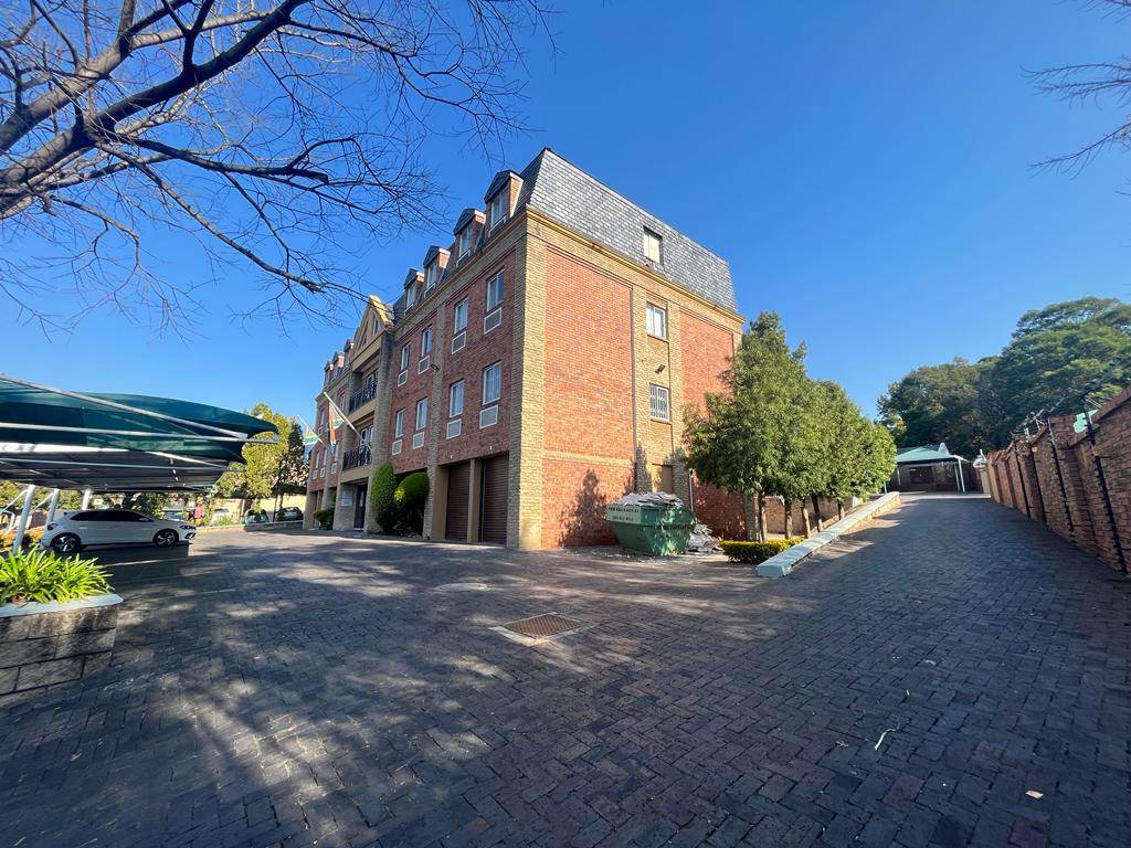 1289  m² Commercial space in Bryanston photo number 9