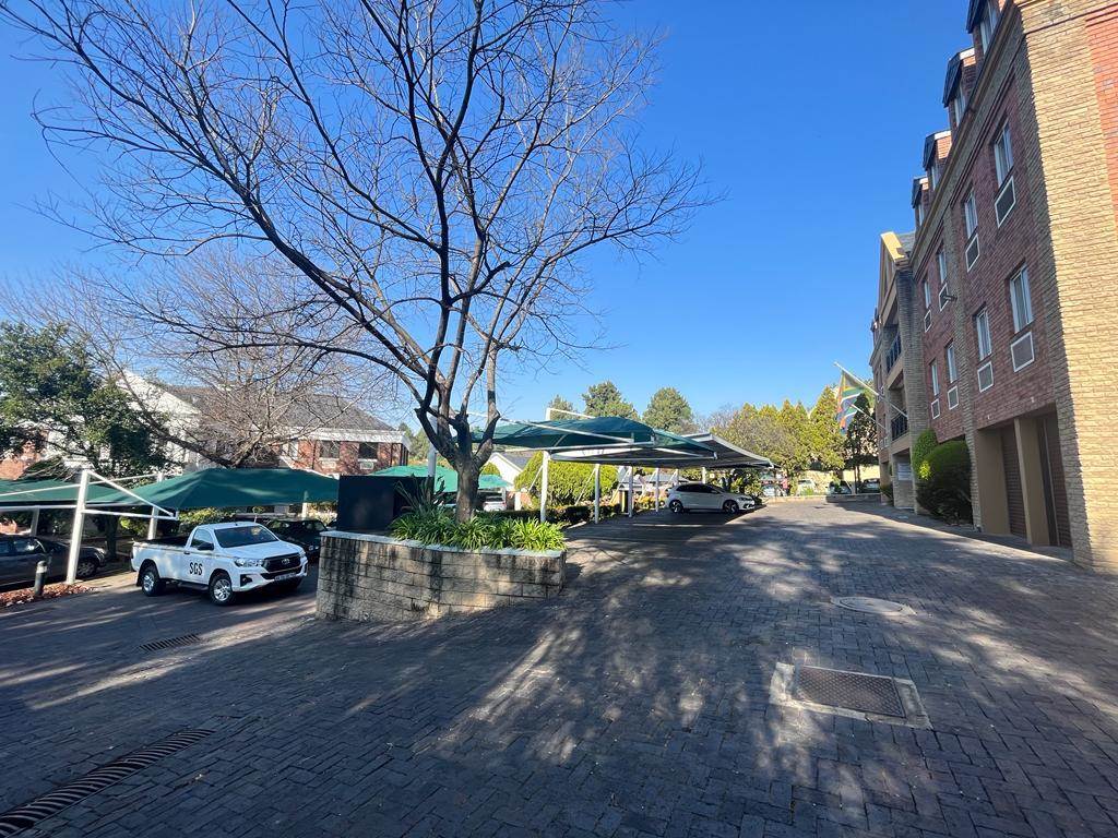 1289  m² Commercial space in Bryanston photo number 10