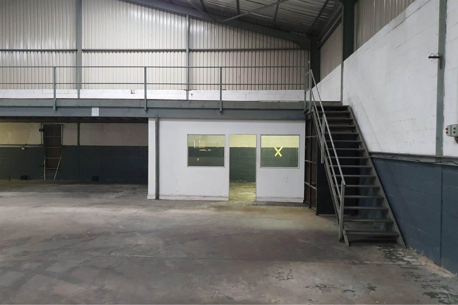 1500  m² Industrial space in North End photo number 25