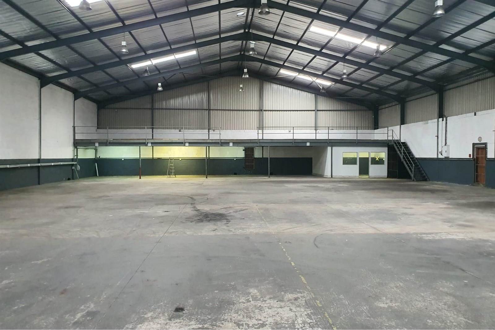 1500  m² Industrial space in North End photo number 7
